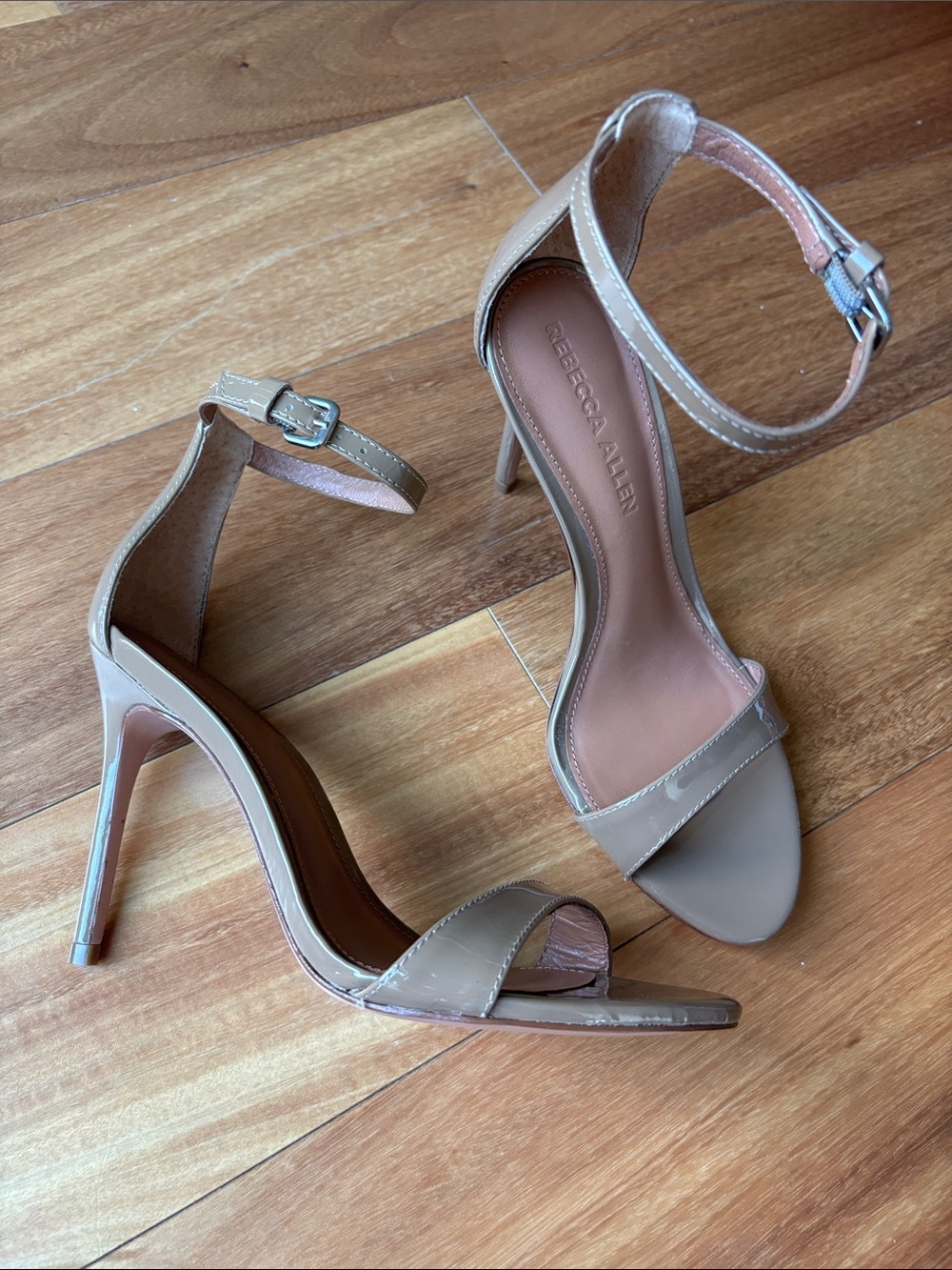 NWOT Rebecca Allen heels
